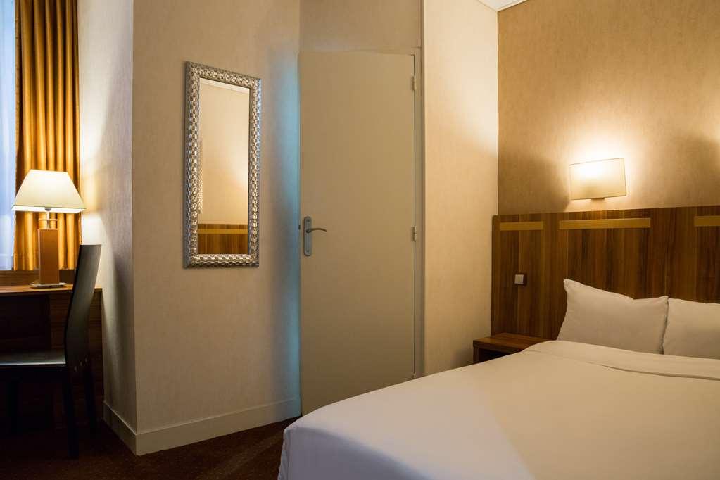 Hotel The Originals Du Grand Monarque Nantes Gare Zimmer foto