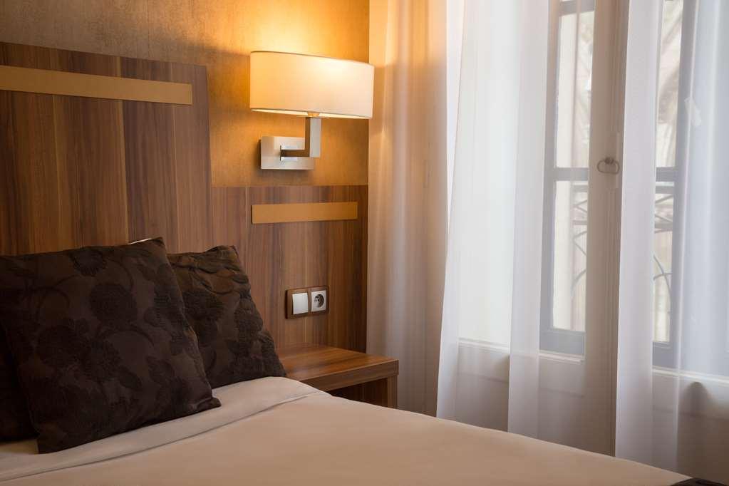 Hotel The Originals Du Grand Monarque Nantes Gare Zimmer foto